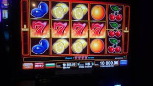 bm8 Gates of Olympus Slots ကြိုးထိုးဆုကြေးများ ပေါ်နေသောဘောင်ခြင်း